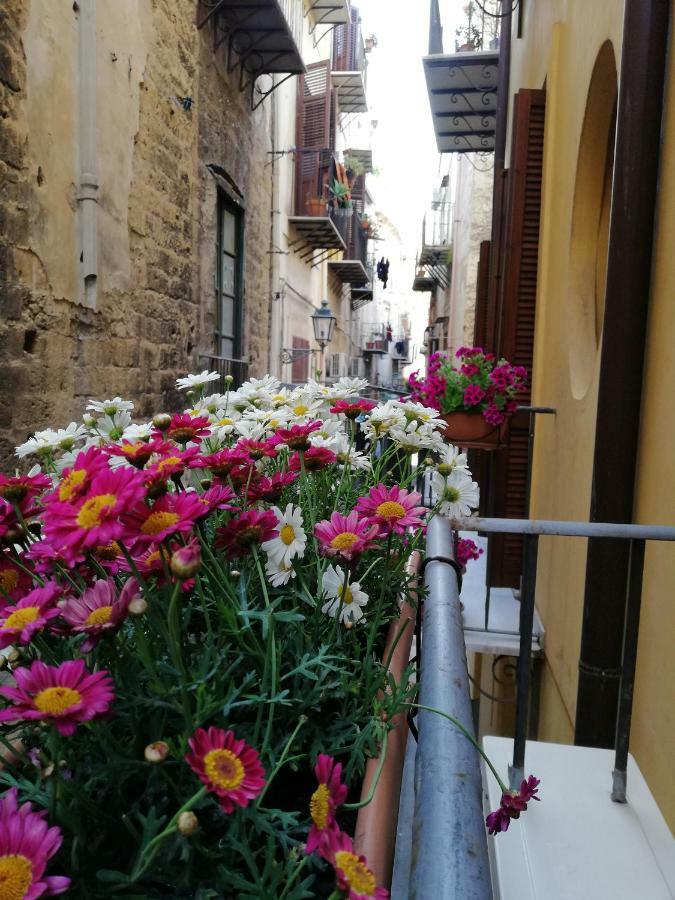 Casa Nel Vicolo Palermo Exterior foto