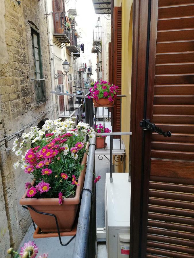 Casa Nel Vicolo Palermo Exterior foto
